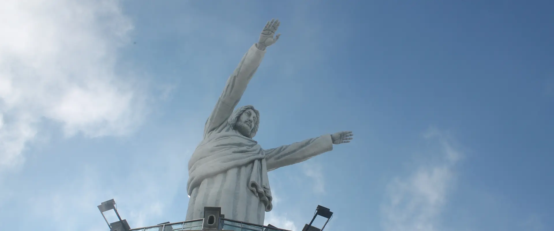 Indonesia_WafatYesusKristus_2025_1920_800_page